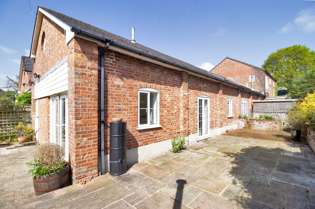 Property photo 1 of 24