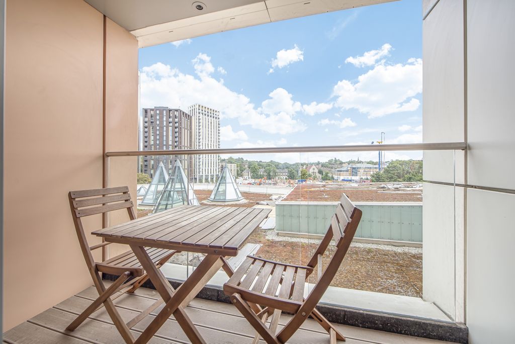 Property photo 2 of 14 Balcony