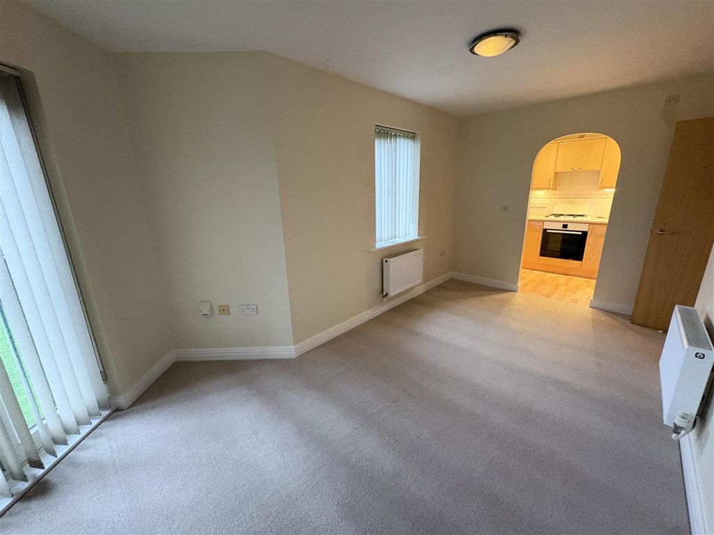 Property photo 3 of 8 Img_4264.Jpeg