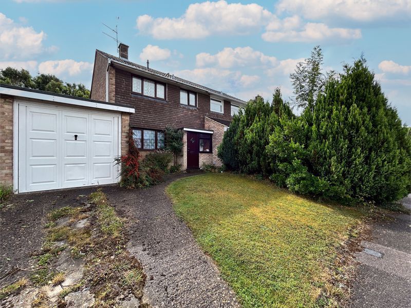 Property photo 1 of 11 Front