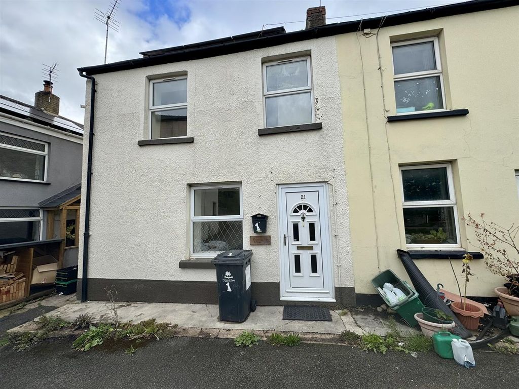 Property photo 1 of 14 Front Aspect