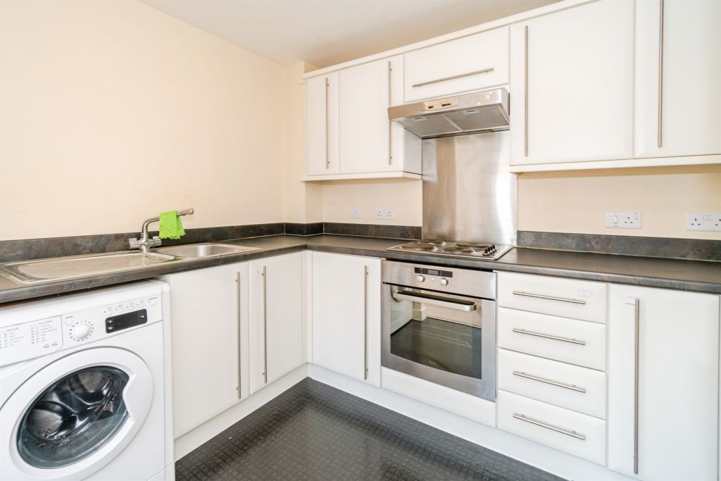 Property photo 2 of 7