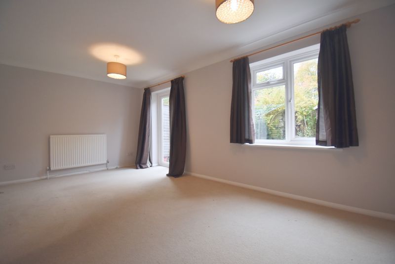 Property photo 3 of 10 Photo 10