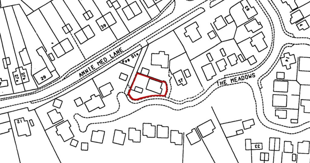 Property photo 2 of 26