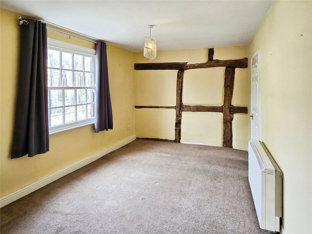 Property photo 3 of 14 Living/Dining Room