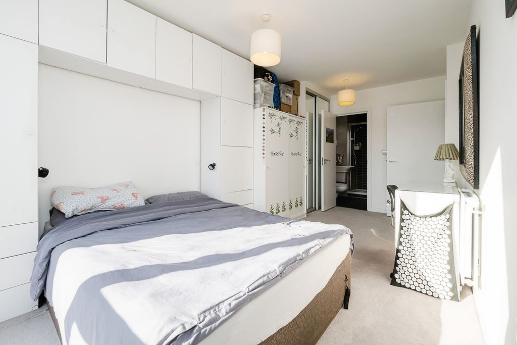 Property photo 1 of 17 Photo