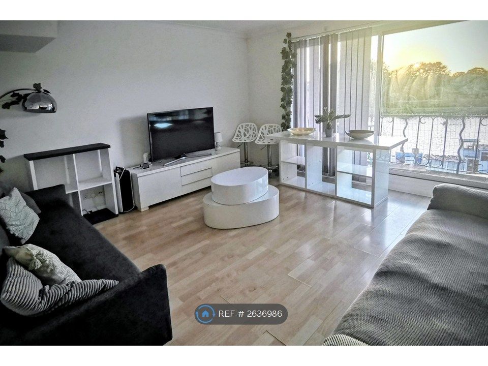Property photo 2 of 4