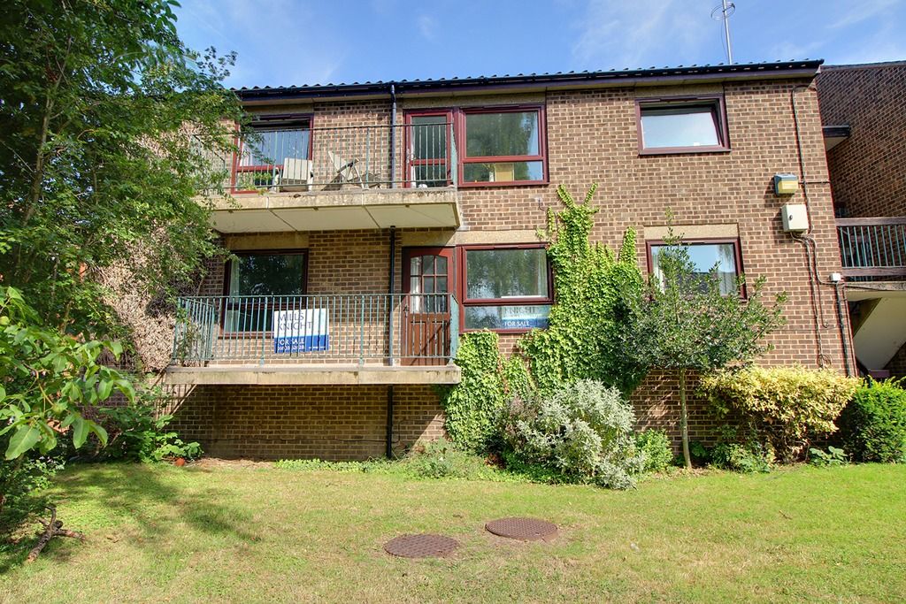 Property photo 1 of 8