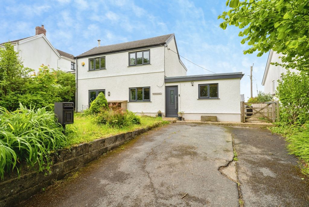 Property photo 1 of 27 Pbox-Img.Jpg