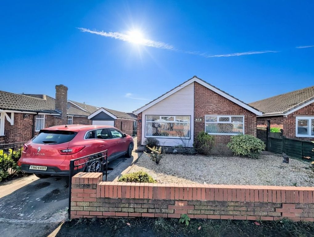 Property photo 1 of 14 Front