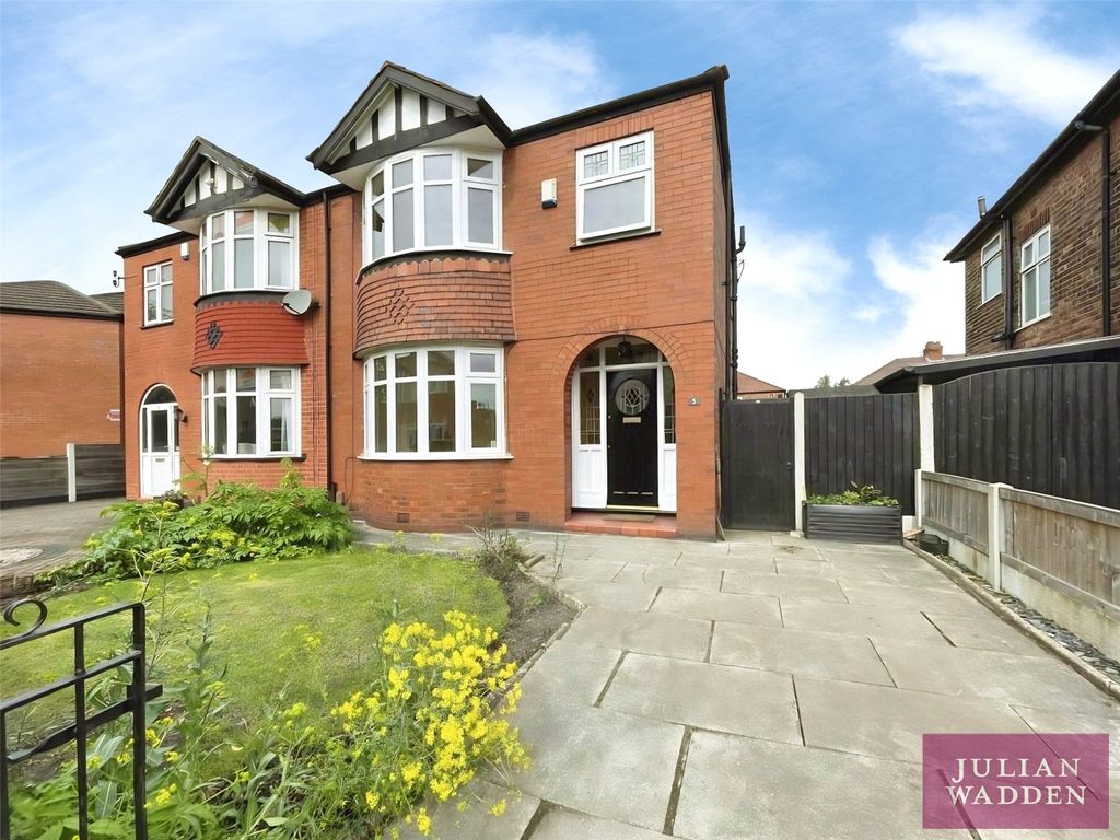 Property photo 1 of 27 Picture No. 04