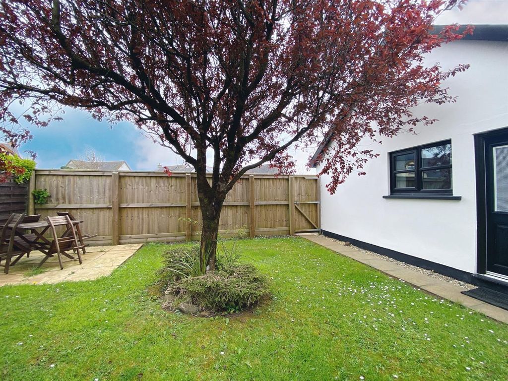 Property photo 2 of 25 Thumbnail_Img_4171.Jpg