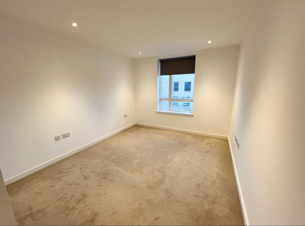 Additional image 11 of 2 bed flat for saleAllen House, Heritage Walk, Brentford TW8
