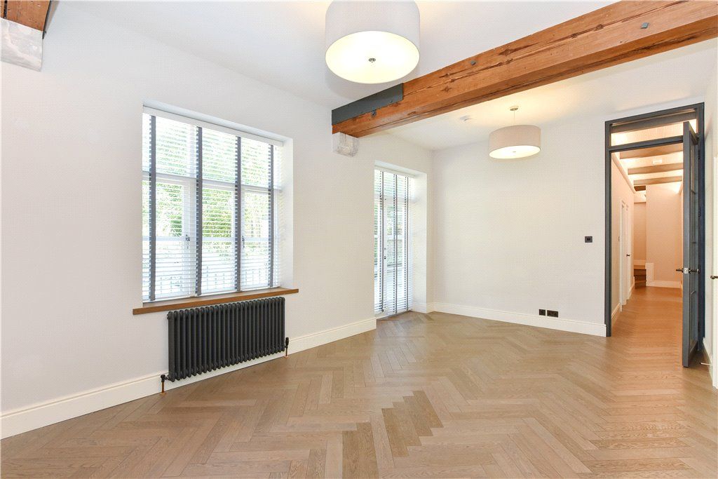 Property photo 2 of 13 Picture No. 10