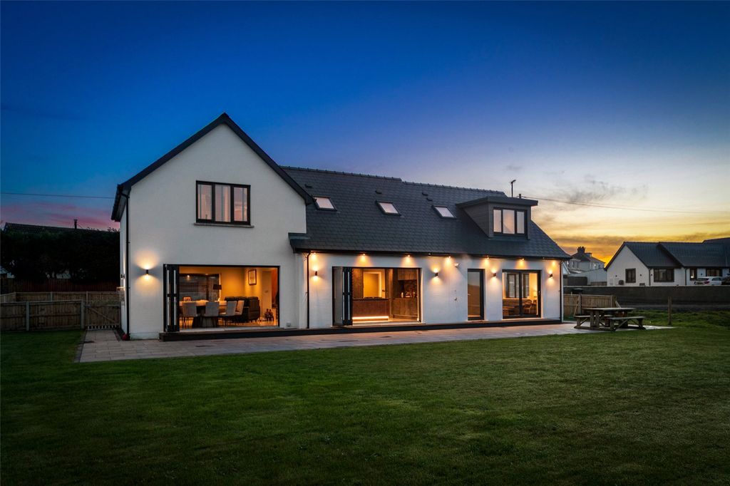 Property photo 1 of 50 Picture No. 26