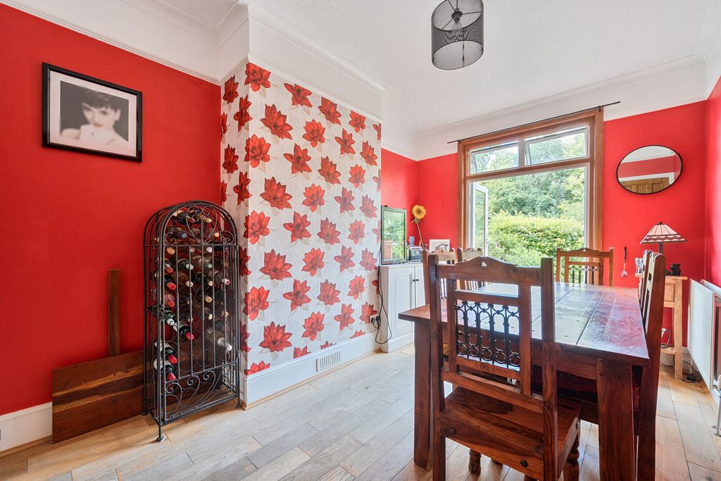Property photo 3 of 18 1482165-16-6A43F6...