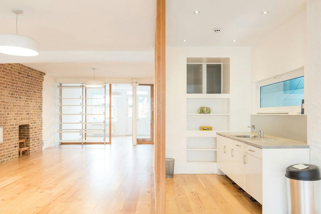 Property photo 3 of 10 23Charlotteroadec2A3Pbshoreditchoffice3Rdfloorint9.Jpg