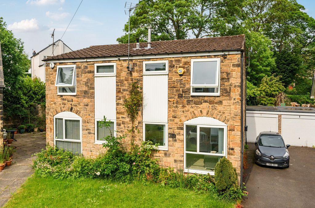 Property photo 1 of 19 1468451-1-6A18676...