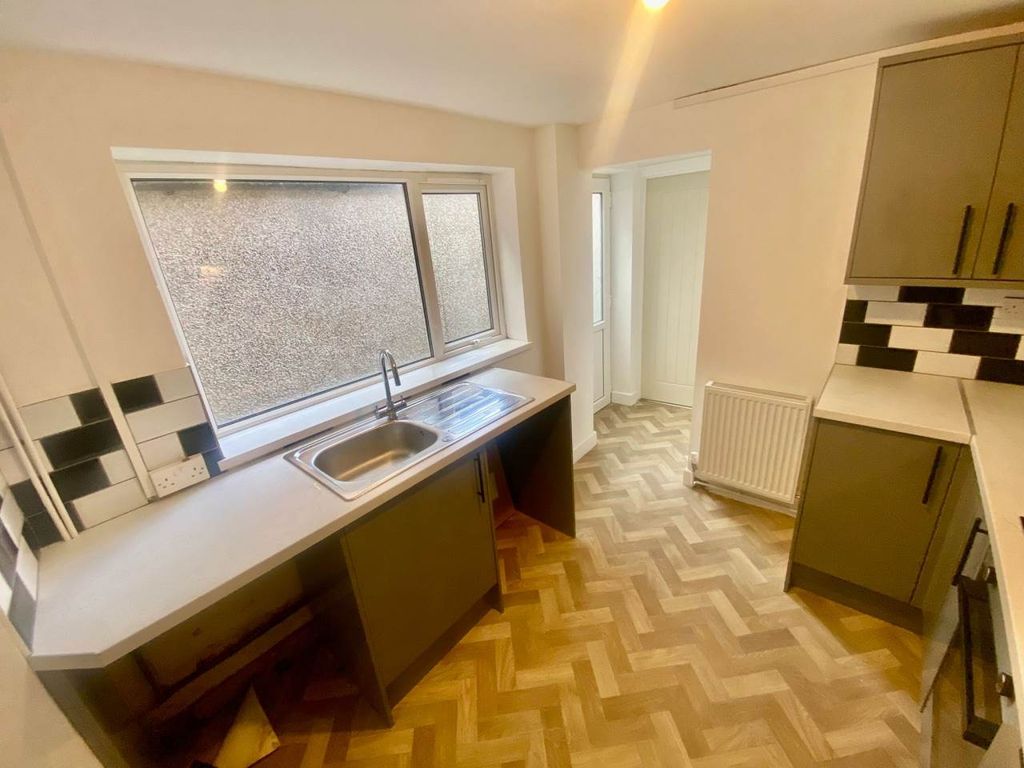 Property photo 3 of 18 1Fb24d7B-Fa18-471F-9F87-E1Fed13A18A6