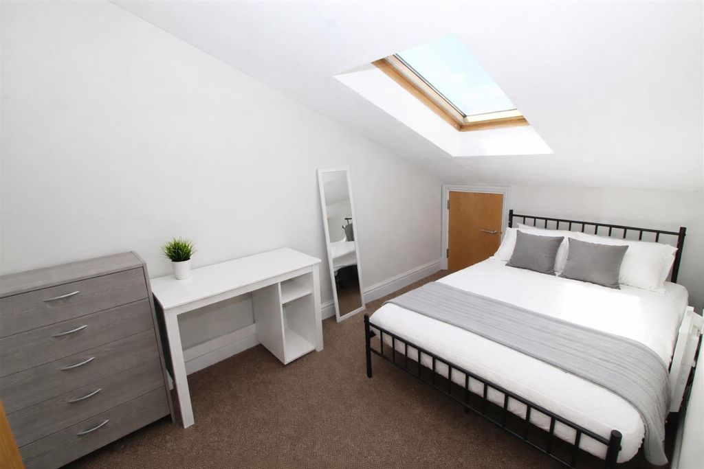 Property photo 3 of 10 Darran St 1.Png