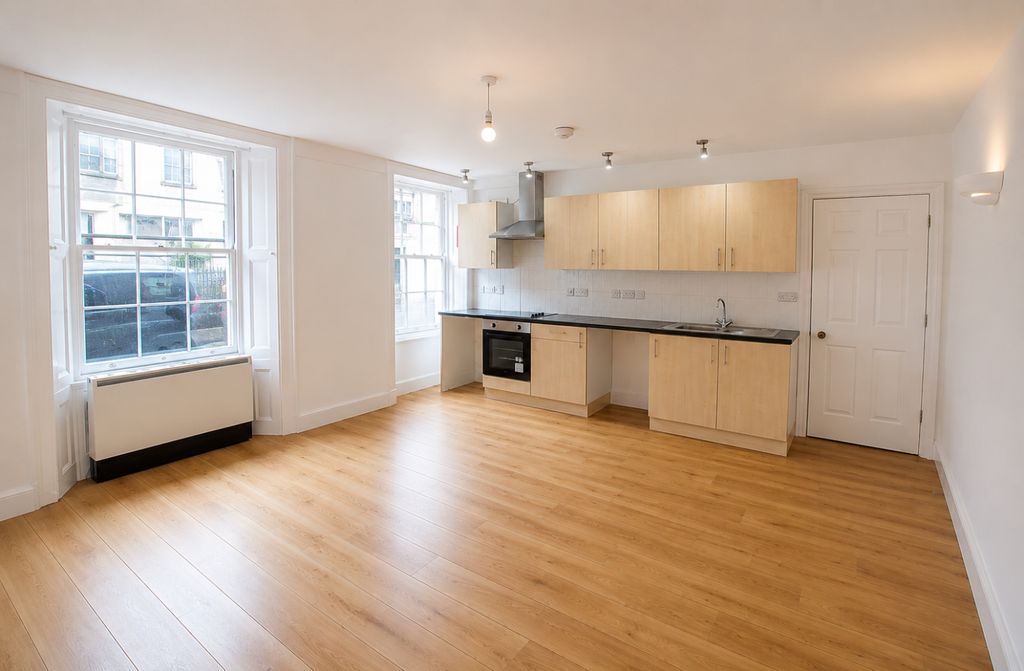 Property photo 2 of 6 Tps Bodmin 01208 74182 2