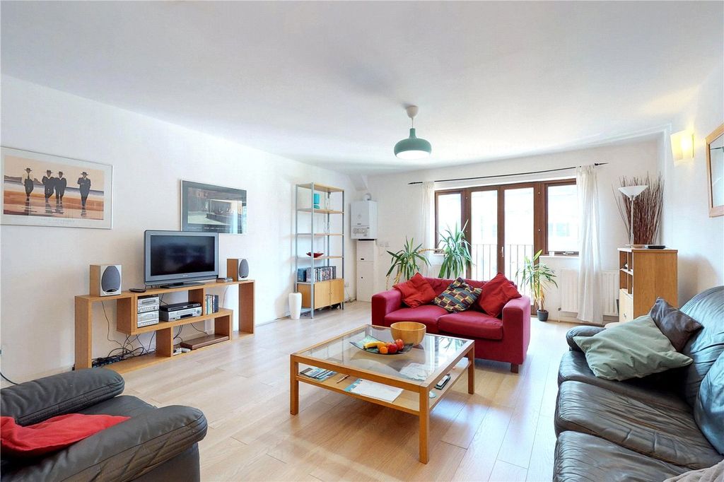 Property photo 2 of 11 Picture No. 50