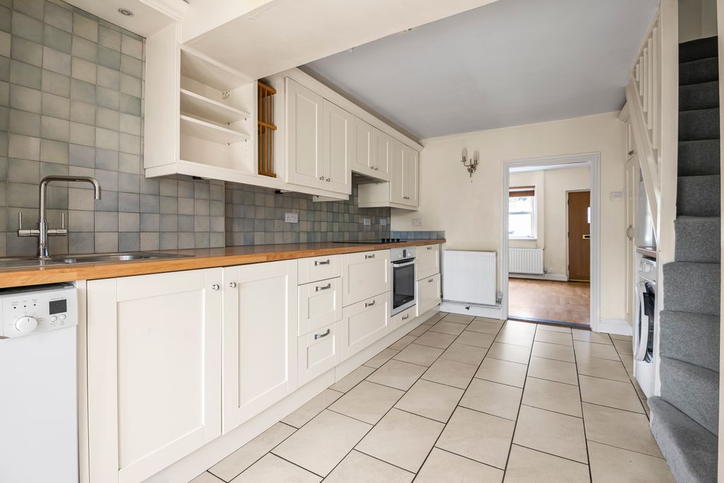 Property photo 3 of 11 1883192