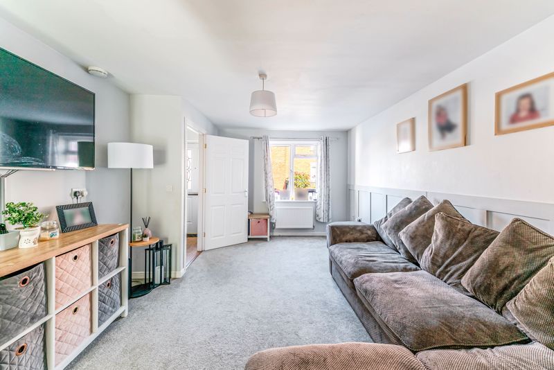 Property photo 3 of 18 Photo 2