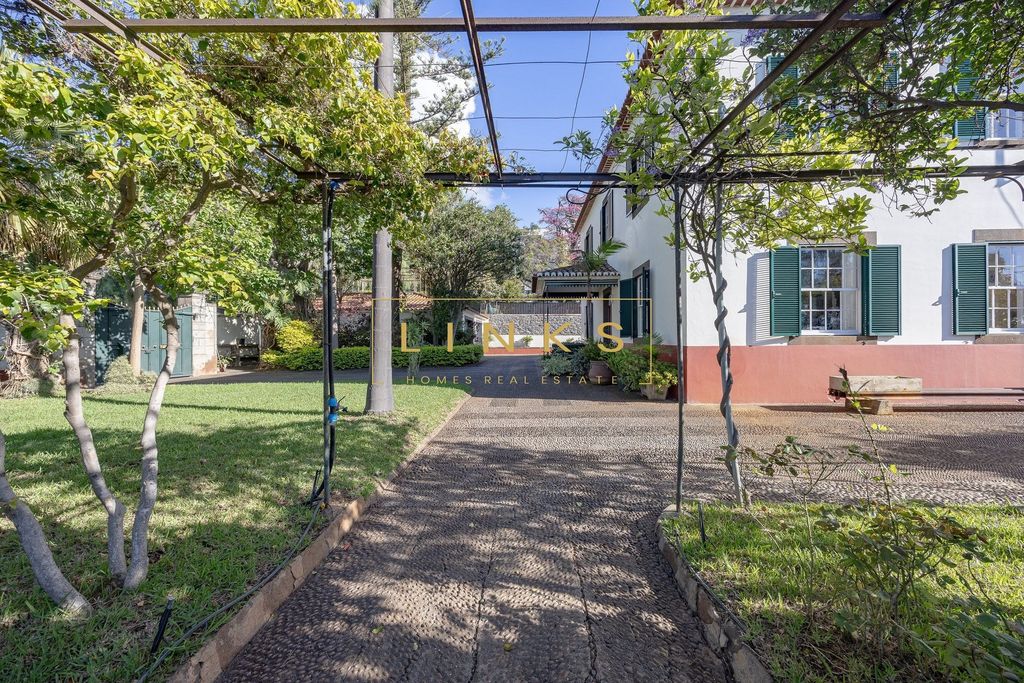 Property photo 3 of 46