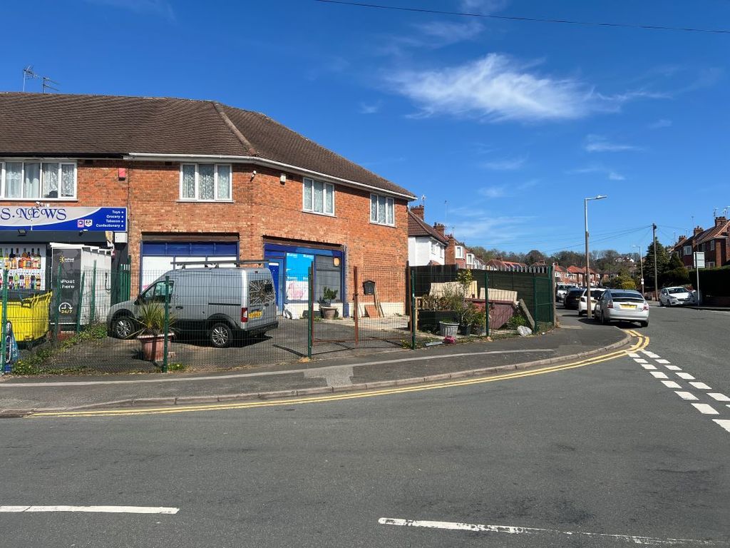 Property photo 2 of 18