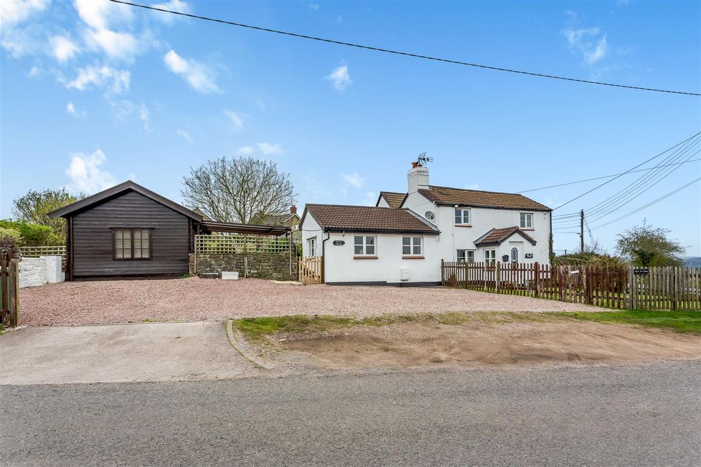 Property photo 1 of 30