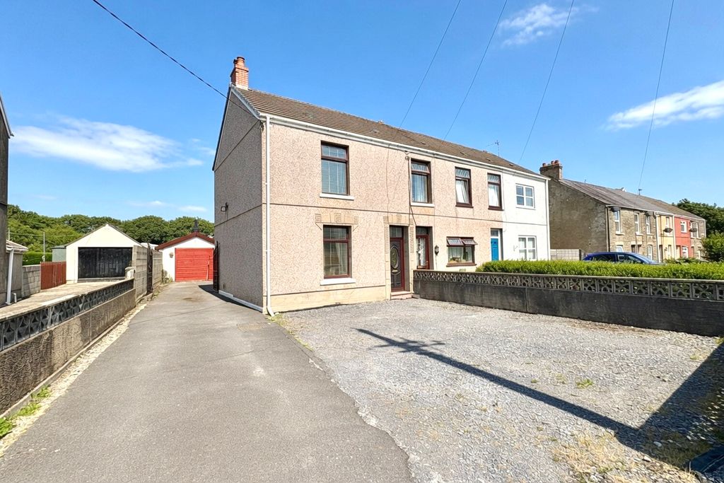 Property photo 1 of 24