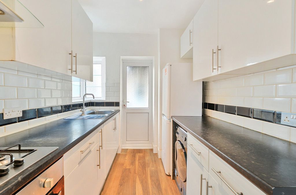 Property photo 2 of 13 Kitchen
