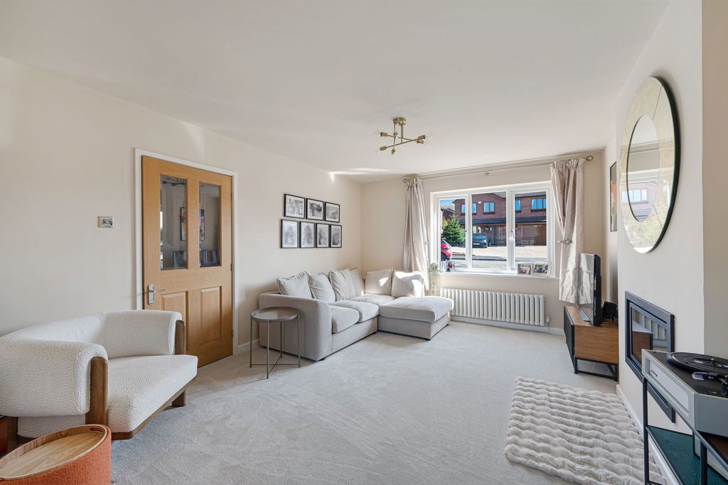 Property photo 3 of 30