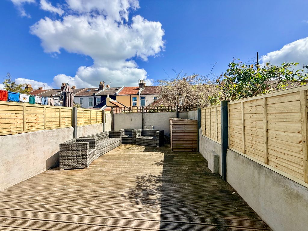 Property photo 3 of 22 Image