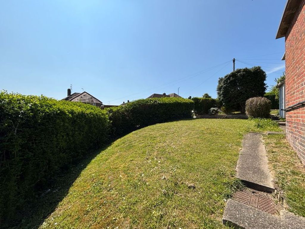 Property photo 2 of 13