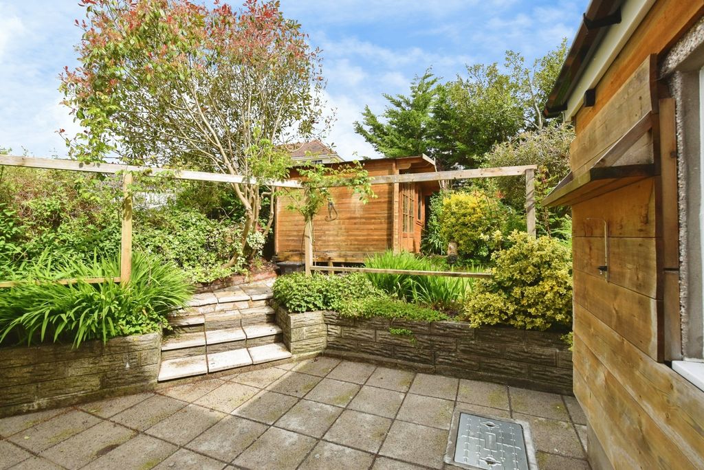 Property photo 2 of 23 Pbox-Img.Jpg