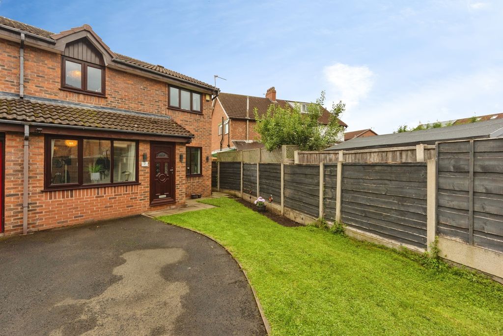 Property photo 1 of 23 Pbox-Img.Jpg