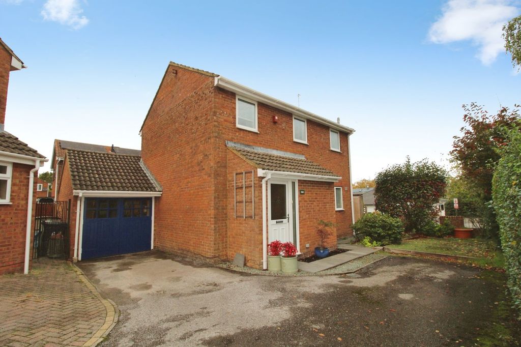 Property photo 1 of 22