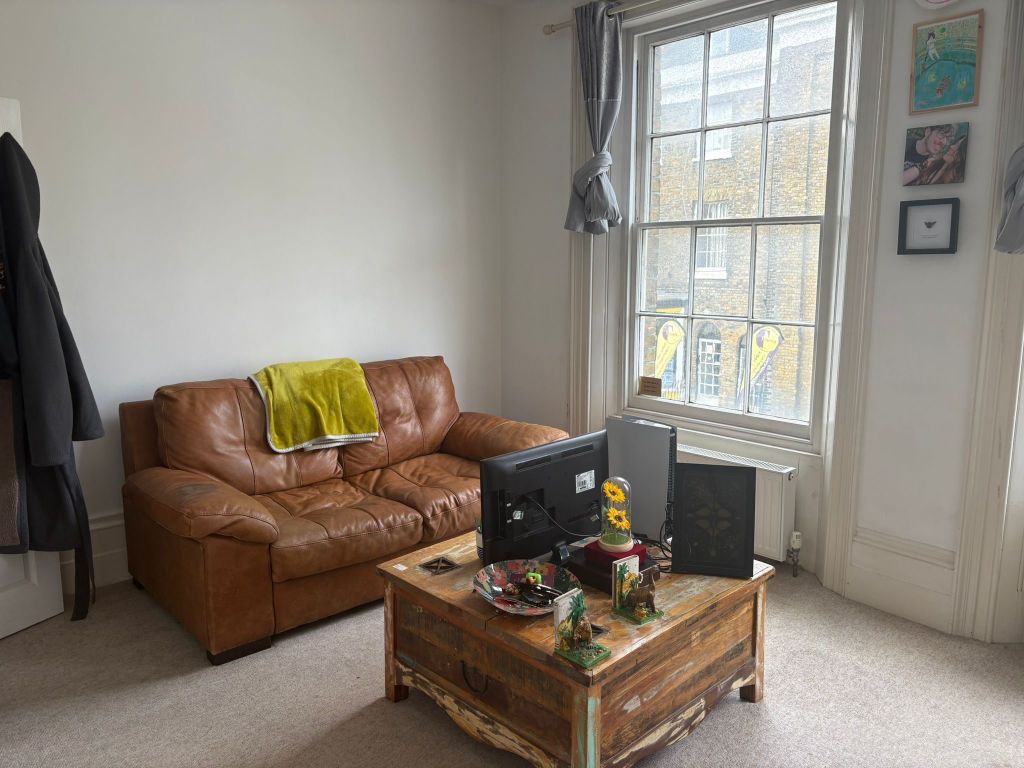 Property photo 2 of 7