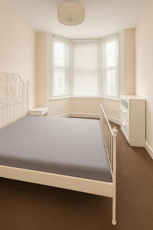 Property photo 3 of 4