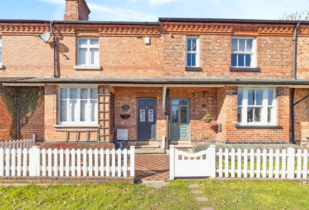 Property photo 1 of 17
