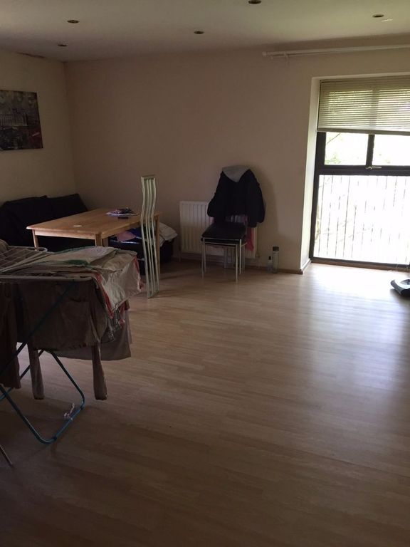 Property photo 3 of 5