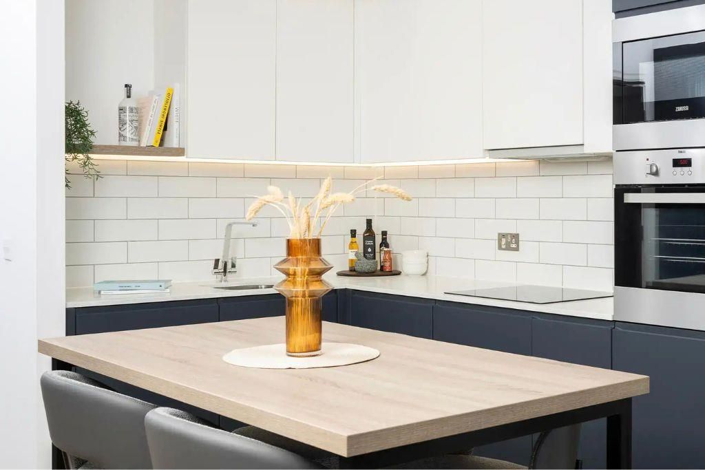 Property photo 1 of 27 Vita Living Circle Square - 7.Jpg