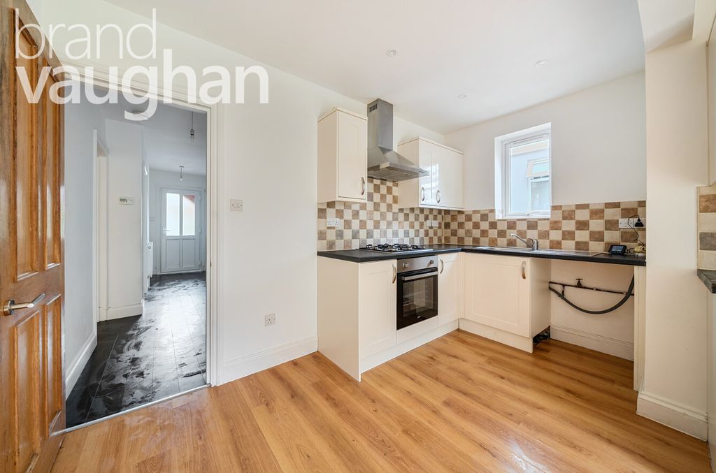 Property photo 3 of 11 Open Plan Living