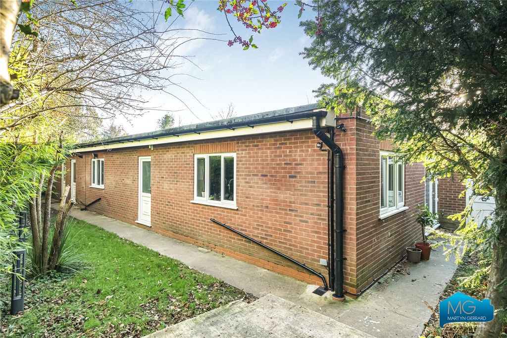 Property photo 3 of 11 Picture No. 21