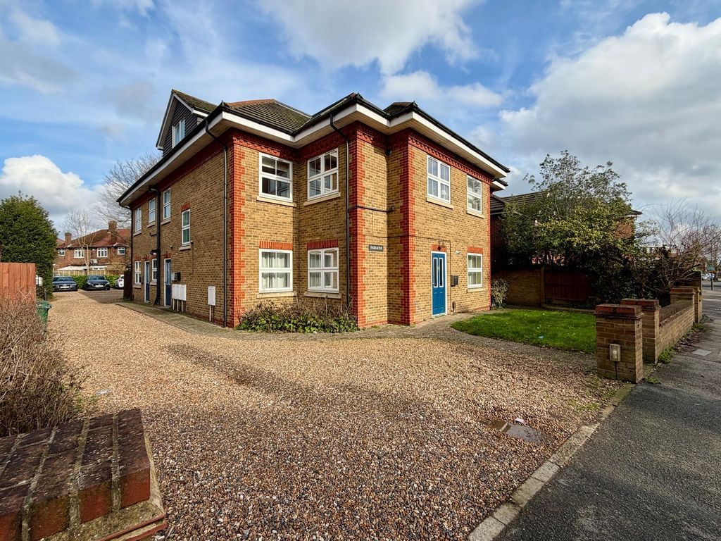 Property photo 1 of 12