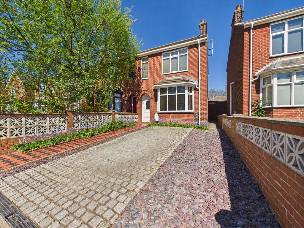 Property photo 1 of 15 Picture No. 17