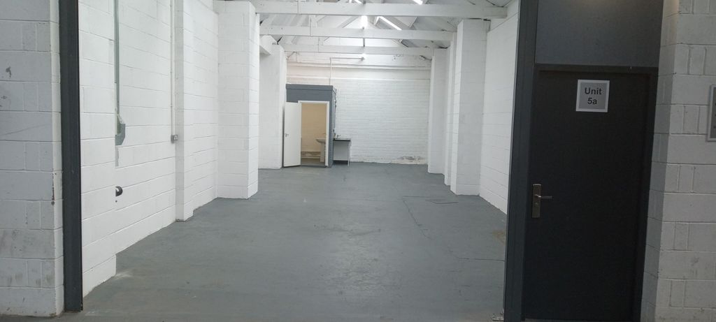 Property photo 3 of 5 Dark Kitchen Food Preparation Manufacturing Workshop Storage Industrial Business Unit To Rent In Bir