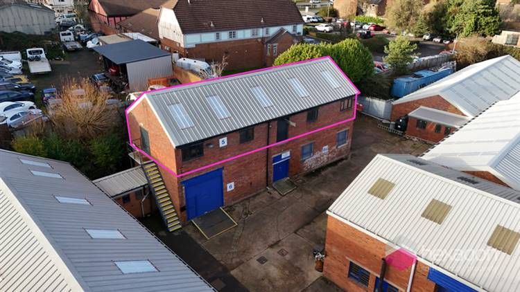 Property photo 1 of 5